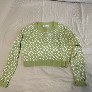 Hollister Olive and White Geometric Sweater